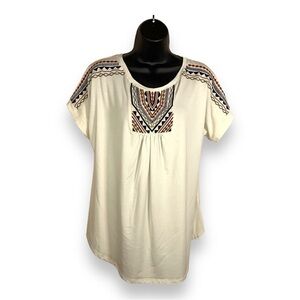 MEDIUM RUBY RD IVORY CREAM SHORT SLEEVE TOP BOHO EMBROIDERED ACCENT SOFT